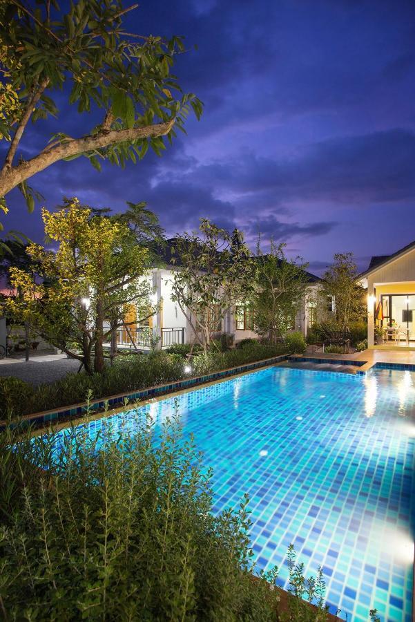 Baan Phurit Khaoyai Hotel Pakchong Exterior photo