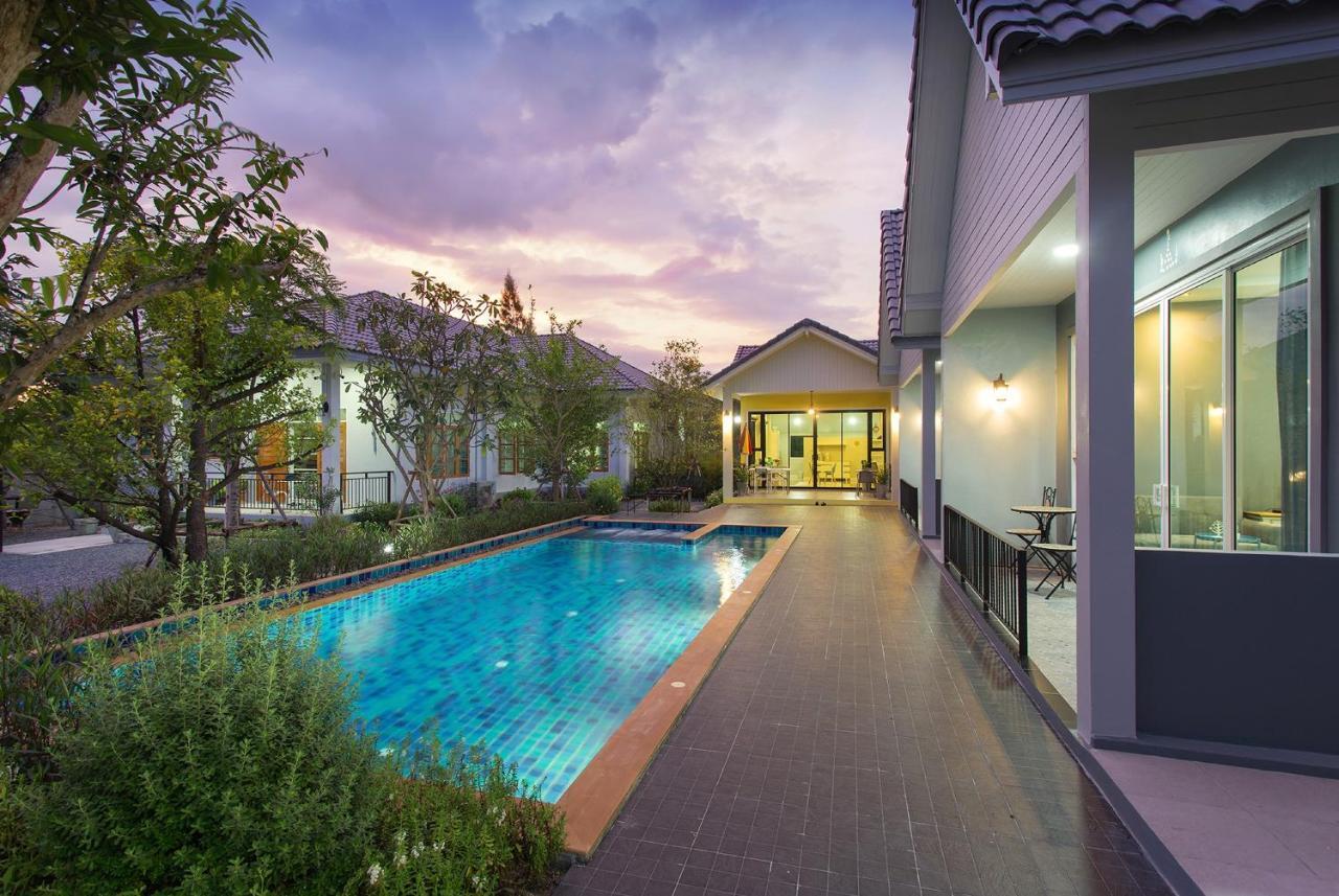 Baan Phurit Khaoyai Hotel Pakchong Exterior photo